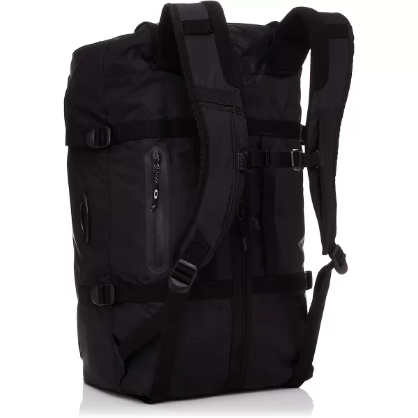 imageOakley Mens Outdoor Duffle BagBlackout