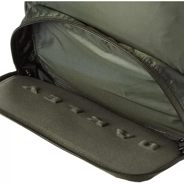 imageOakley Mens Packable Backpack Blackout UOne Size New Dark Brush