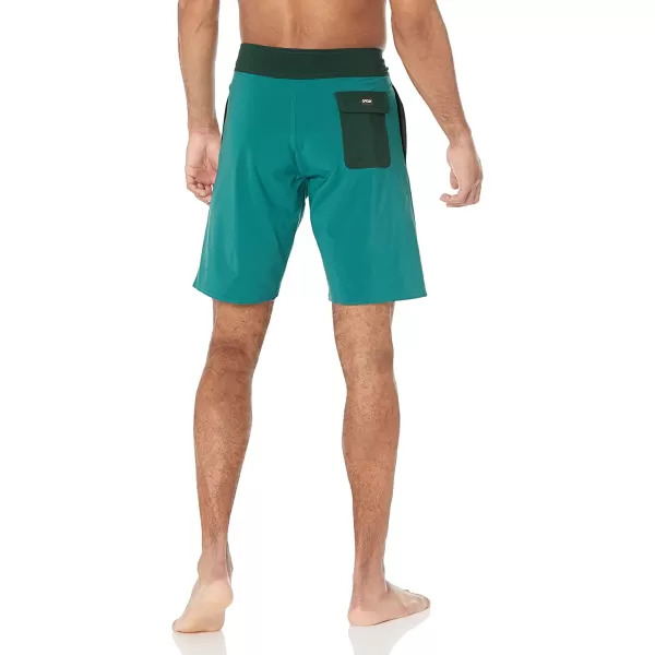 imageOakley Mens Standard Double Up 20 Rc BoardshortsBayberry