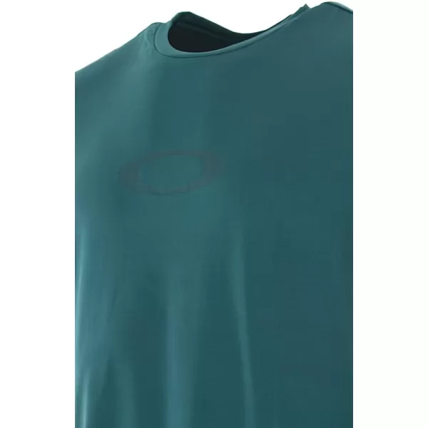 imageOakley Mens Standard Ellipse Logo RashguardPetrol