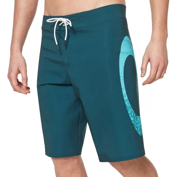 imageOakley Mens Standard Ellipse Seamles Boardshort 21Pine Forest
