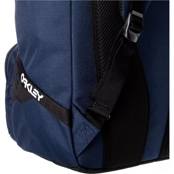 imageOakley Mens Street Organizing Backpack Core Camo One SizeOne Size Fathom
