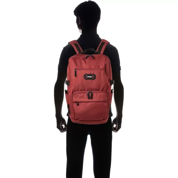 imageOakley Mens Street Pocket Backpack Blackout One SizeOne Size Iron Red