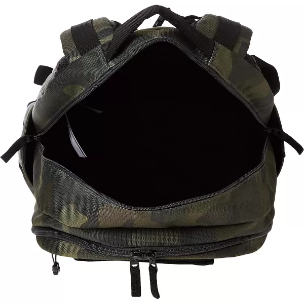 imageOakley Mens Street Skate Backpack Blackout One SizeOne Size Core Camo