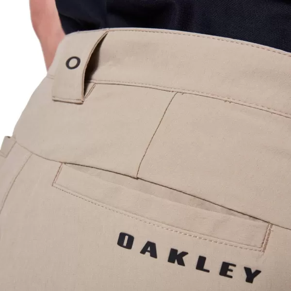 imageOakley Mens Take Pro Short 30Rye