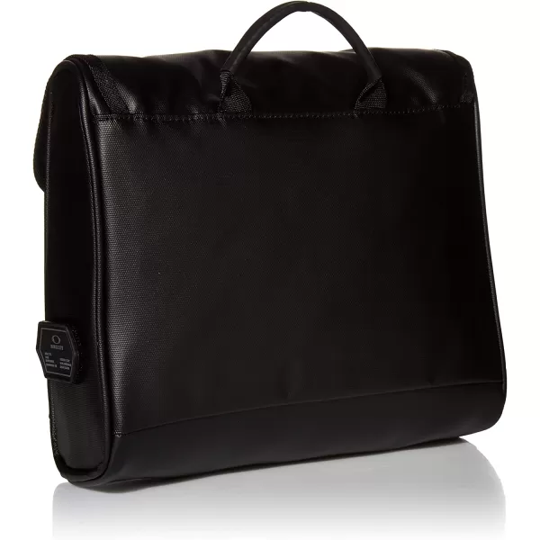 imageOakley Mens Training Big Beauty Case Blackout UOakley Mens Training Big Beauty Case Blackout U
