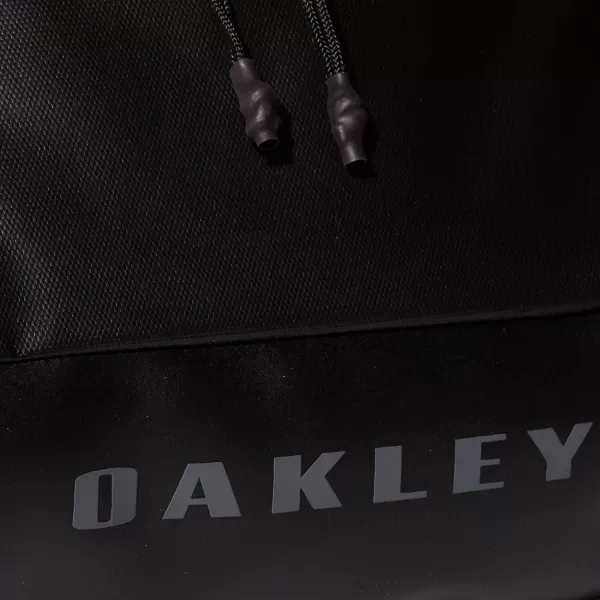 imageOakley Mens Training Big Beauty Case Blackout UOakley Mens Training Big Beauty Case Blackout U