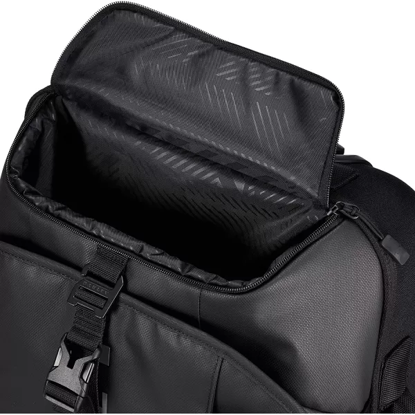 imageOakley Mens Travel Cabin Trolley 2WBlackout