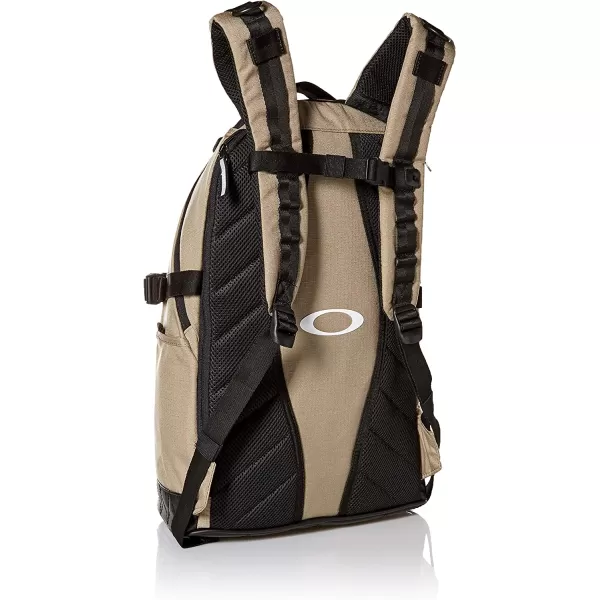 imageOakley Mens Utility Backpack Rye One SizeOne Size Rye