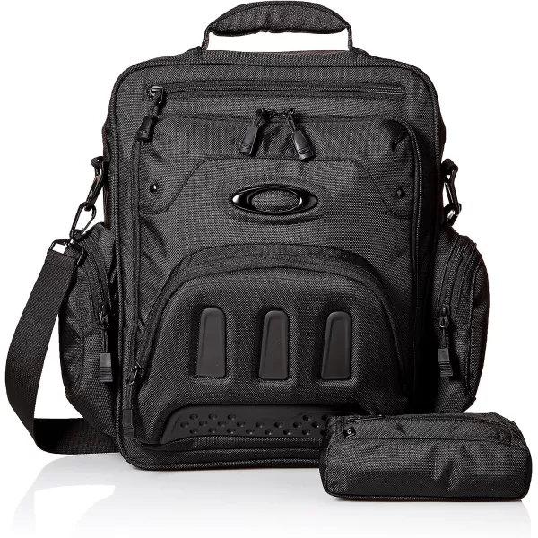 imageOakley Mens Vertical Messenger 20 Blackout UOakley Mens Vertical Messenger 20 Blackout U
