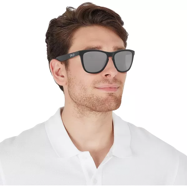 imageOakley Oo9013 Frogskins Square SunglassesMatte BlackPrizm Black Polarized