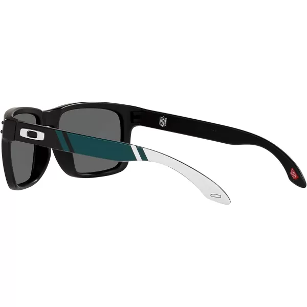 imageOakley Oo9102 Holbrook NFL Collection Mens Sqaure SunglassesPhiladelphia Eagles Black