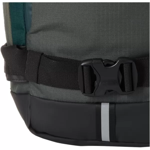 imageOakley Peak RC 18L Backpack New Dark BrushNew Dark Brush 18L