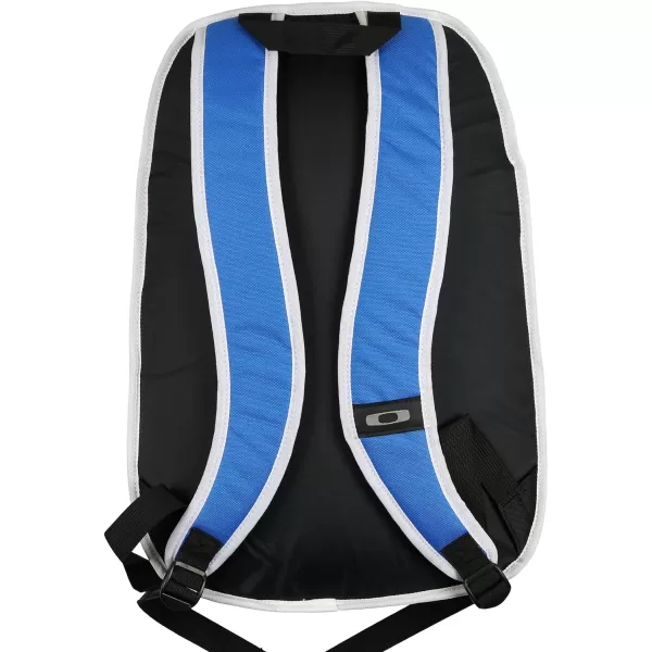 imageOakley Streetman 20 Backpack  GreyBlue  Fits Most 15 LaptopOakley Streetman 20 Backpack  GreyBlue  Fits Most 15 Laptop