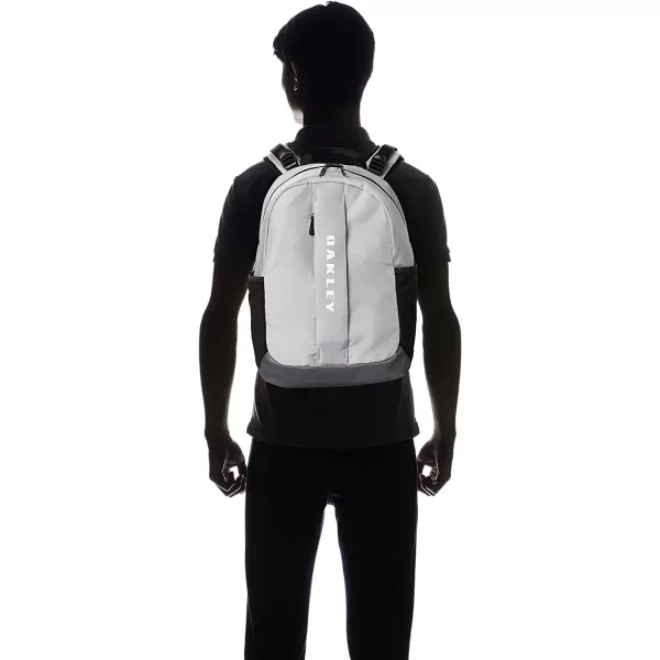 imageOakley Tournament Golf Backpack Fog Grey One SizeOakley Tournament Golf Backpack Fog Grey One Size