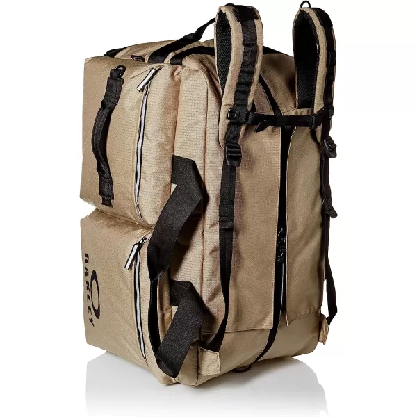 imageOakley Utility Big Duffle Bag  Backpack with Zippered Pockets and Shoulder StrapRye
