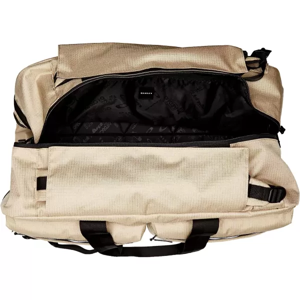 imageOakley Utility Big Duffle Bag  Backpack with Zippered Pockets and Shoulder StrapRye
