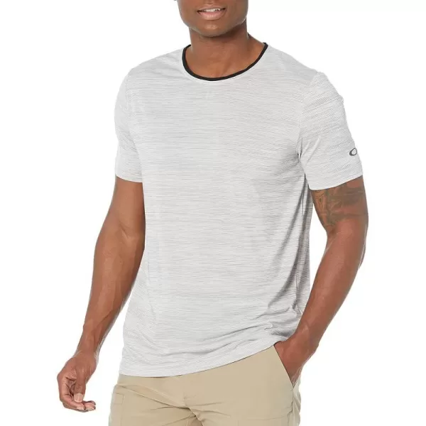 imageOakley Mens Gravity Range TeeWhite Heather