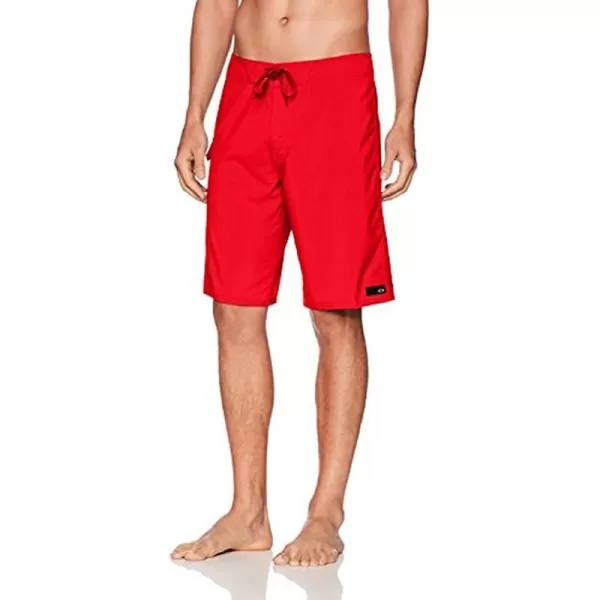 imageOakley Mens Kana 21Inch Board ShortsRed Line