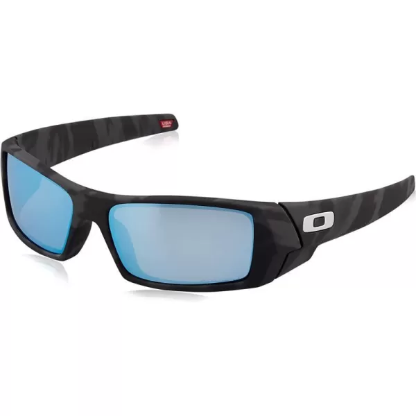 imageOakley Mens Oo9014 Gascan Rectangular SunglassesMatte Black CamoPrizm Deep Water Polarized