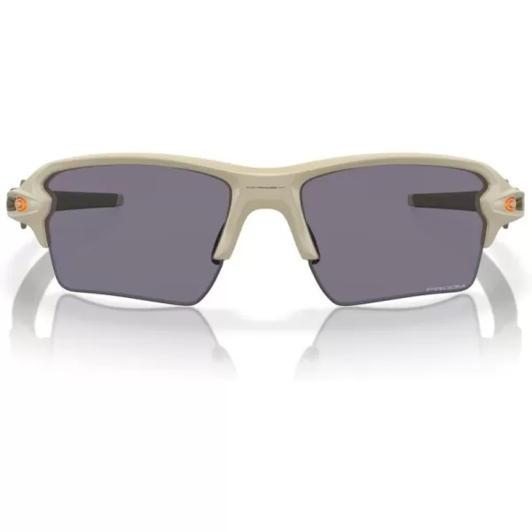 imageOakley Mens Oo9188 Flak 20 XL Rectangular SunglassesMatte SandPrizm Grey