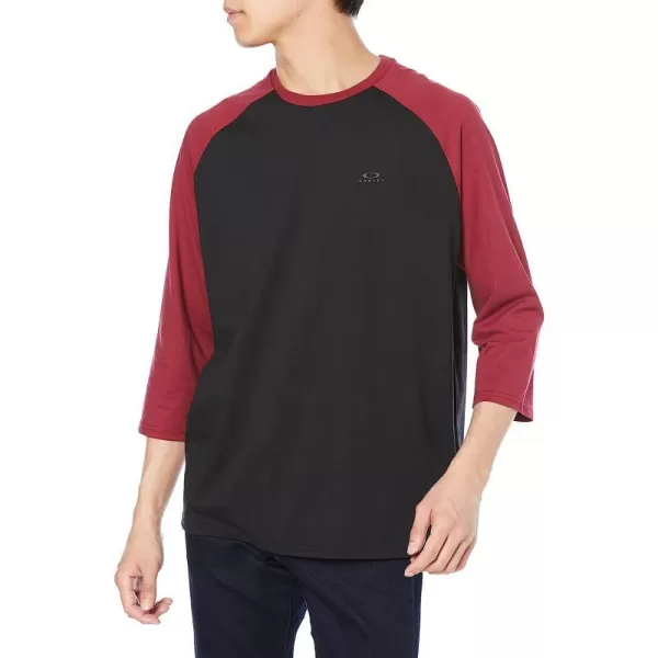 imageOakley Mens Relax Raglan 34 TeeBlackIron Red