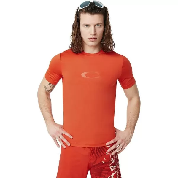 imageOakley Mens Standard Ellipse Logo RashguardFire Red