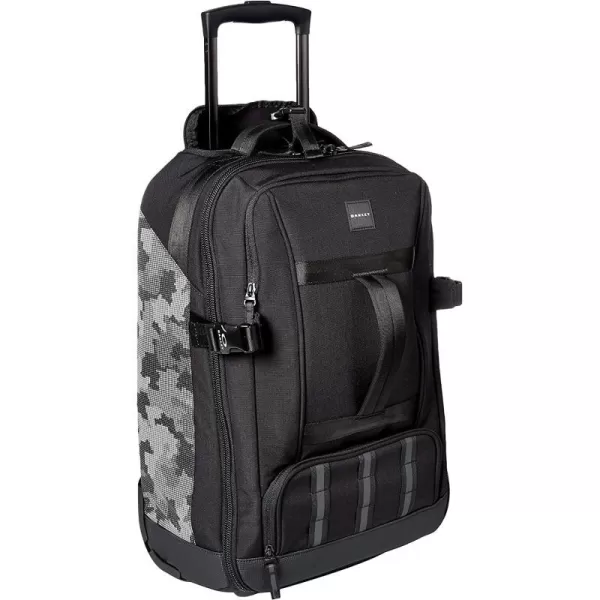 imageOakley Mens Utility Cabin Trolley Blackout Reflective SmallSmall Blackout Reflective