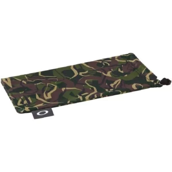 imageOakley unisexadult MicrobagJungle Vine Camo