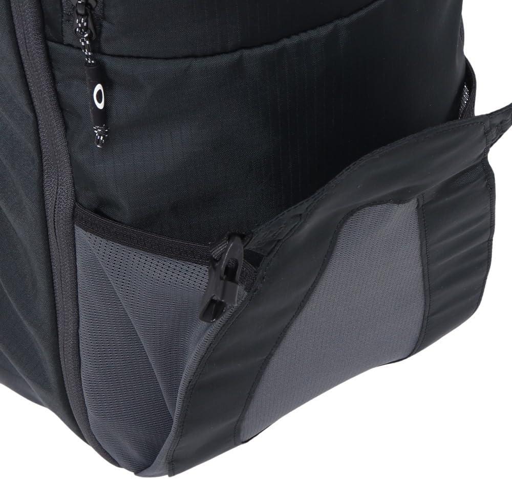 imageOakley Man Seeker Traverse Recycled Hydra Bag Green One SizeBlack
