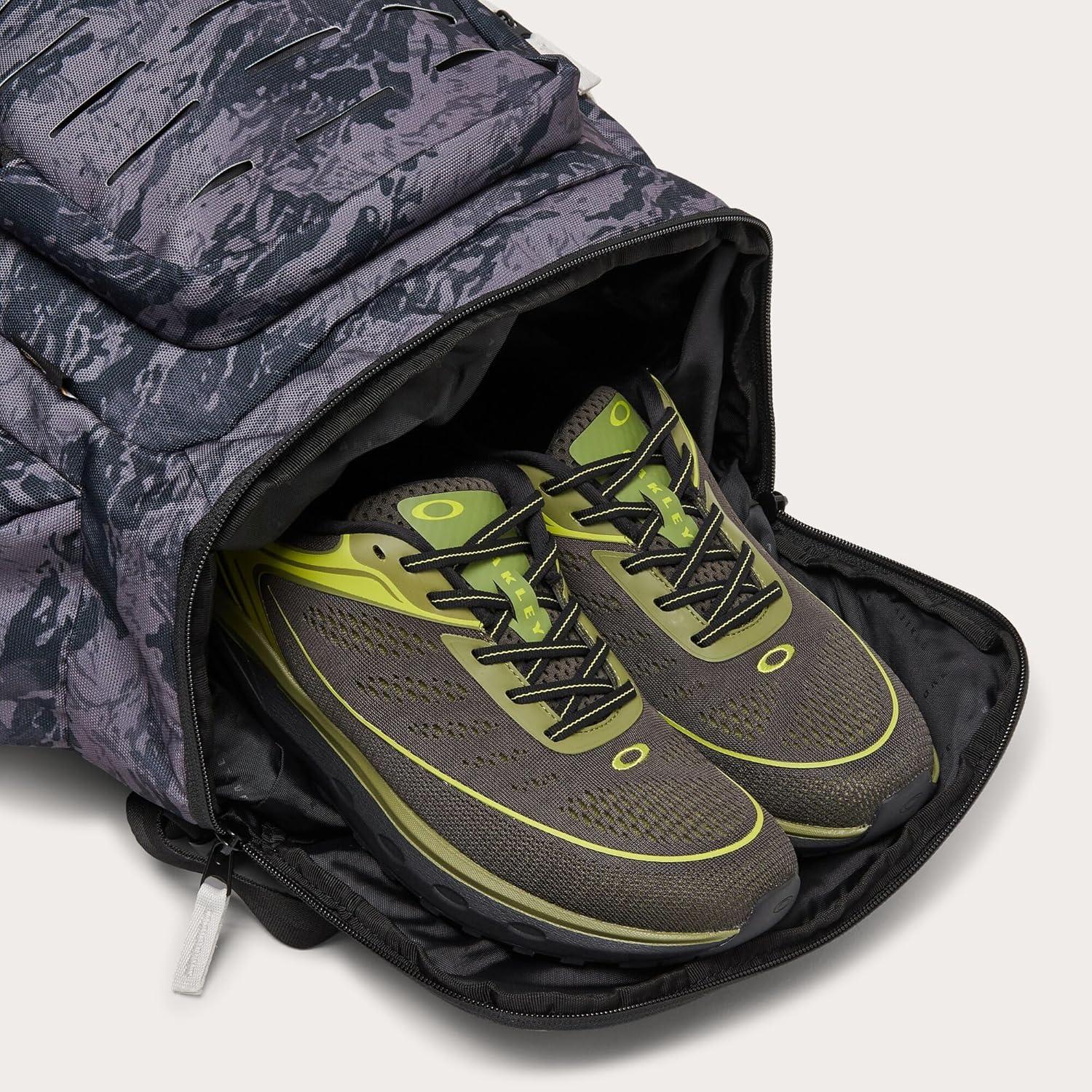 imageOakley Man Urban Ruck Pack Green One Size