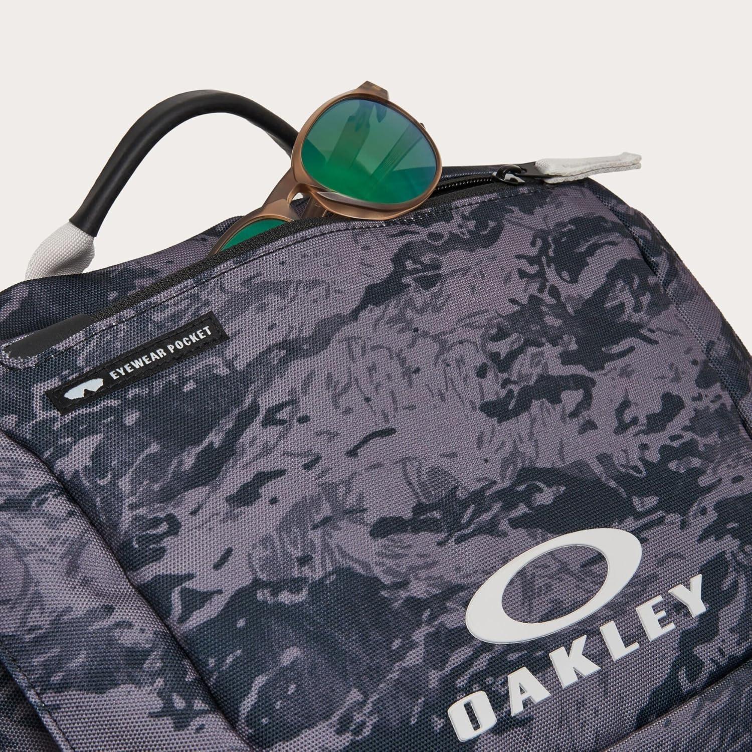 imageOakley Man Urban Ruck Pack Green One Size