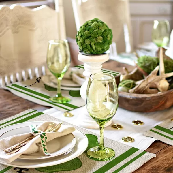 ARKENY St Patricks Day Placemat 12 x 18 Inch Green Shamrock Lucky Theme Set of 4 for Dining Table Spring Holiday Rustic Farmhouse Table Matplacemats 12X18