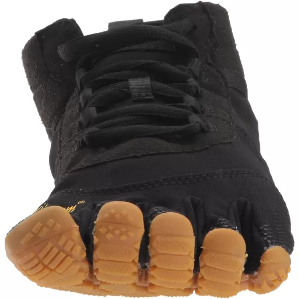 Vibram Five Fingers Mens VTrek Trail Hiking ShoeBlackGum