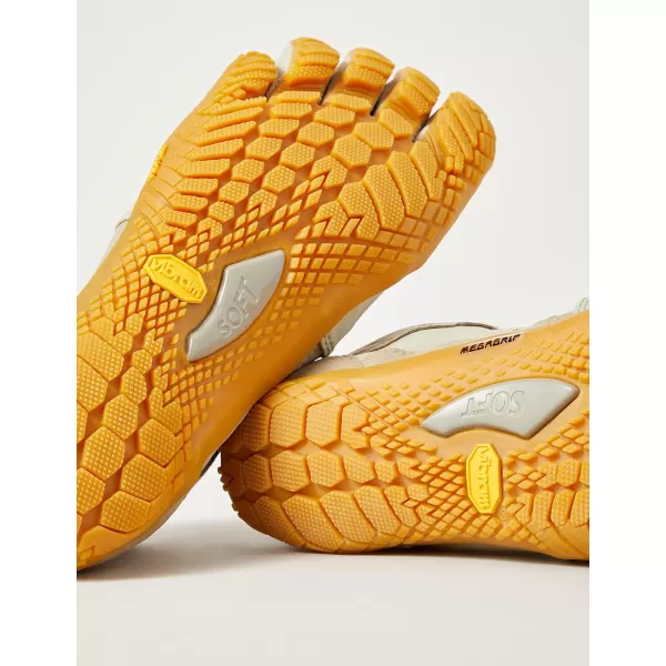 Vibram FiveFingers Womens VTrek Trail Hiking ShoeKhakiGum