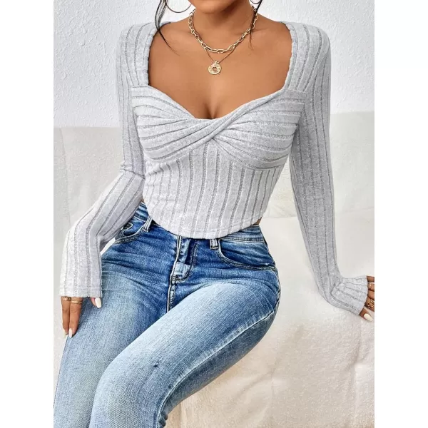Floerns Women's Twist Front Sweetheart Neck Long Sleeve Rib Knit High Stretch Asymmetrical Hem Tee Shirt Top