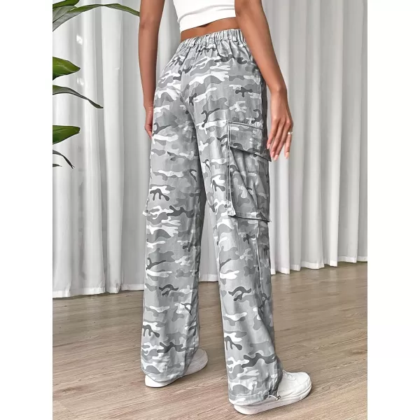 Floerns Women's Camo Print Elastic Waist Straight Cargo Pants with Pockets
