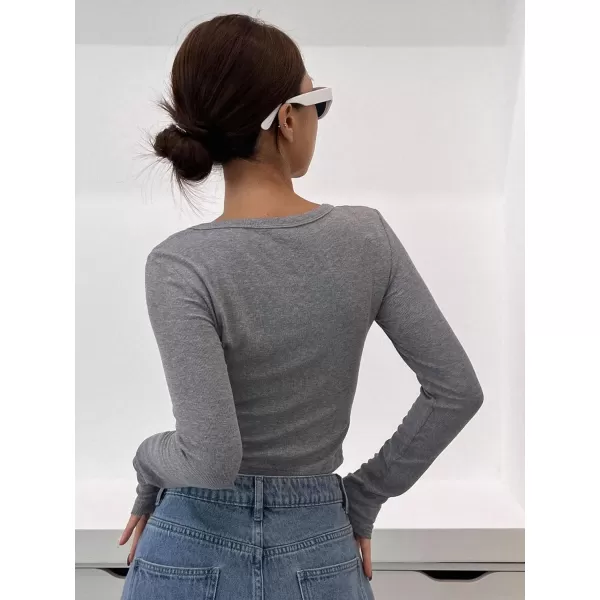 Floerns Women's Solid Long Sleeve Button Front Scoop Neck Crop Top Tee Shirt