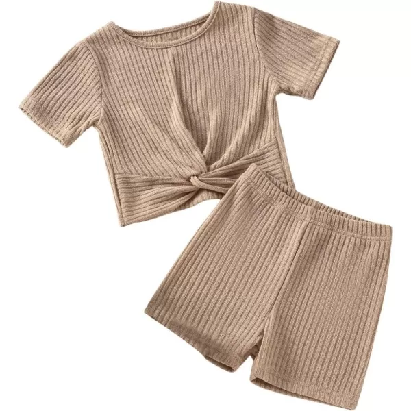 Floerns Girls 2 Piece Outfit Twist Hem Short Sleeve T Shirt and Biker Shorts Set