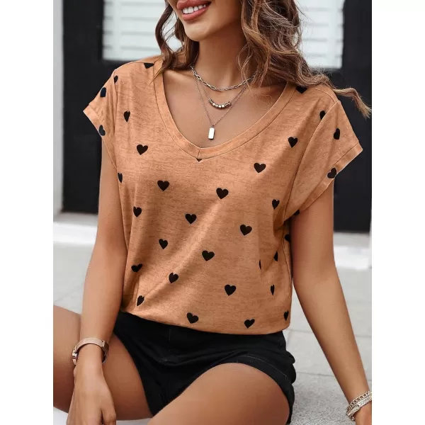 Floerns Women's Casual Heart Print V Neck Flare Short Sleeve Tee Shirts Top