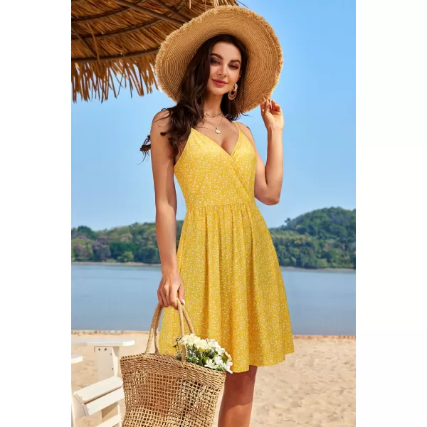 VOTEPRETTY Women's V-Neck Spaghetti Strap Dress Summer Casual Swing Sundress with Pockets